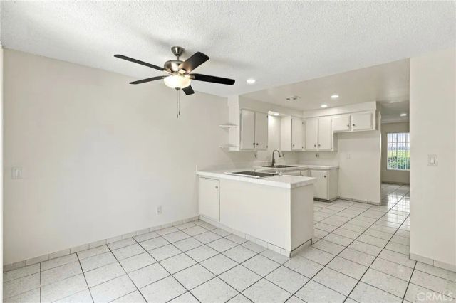 521 S Lyon 83, Santa Ana, CA 92701