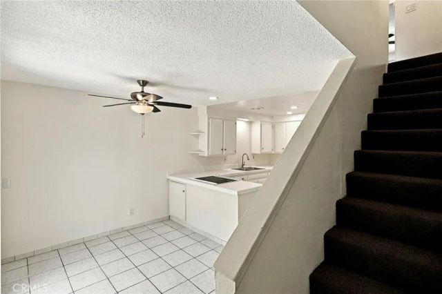 521 S Lyon 83, Santa Ana, CA 92701