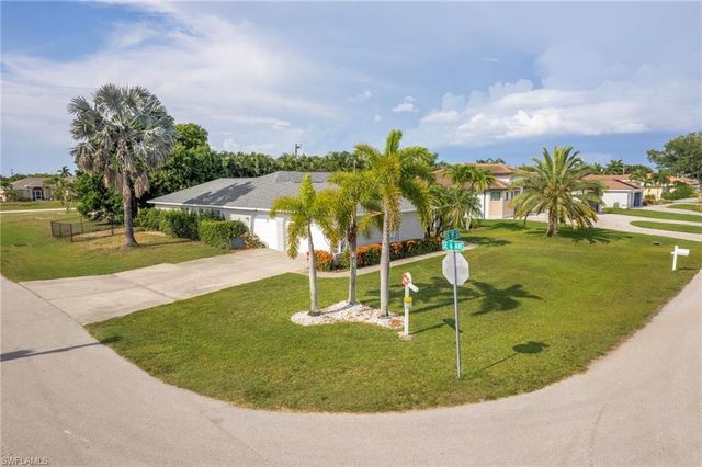 601 SE 19th ST, Cape Coral, FL 33990