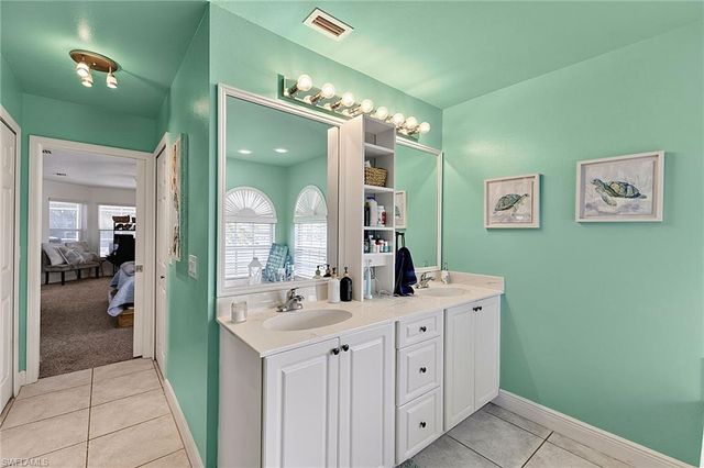 601 SE 19th ST, Cape Coral, FL 33990