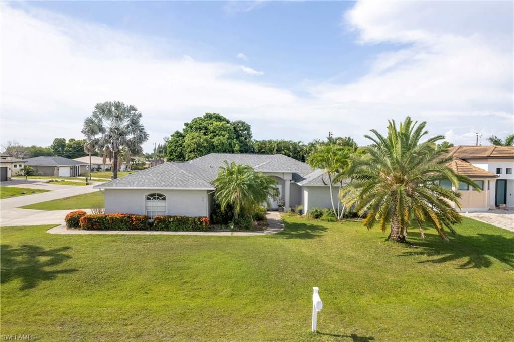 601 SE 19th ST, Cape Coral, FL 33990