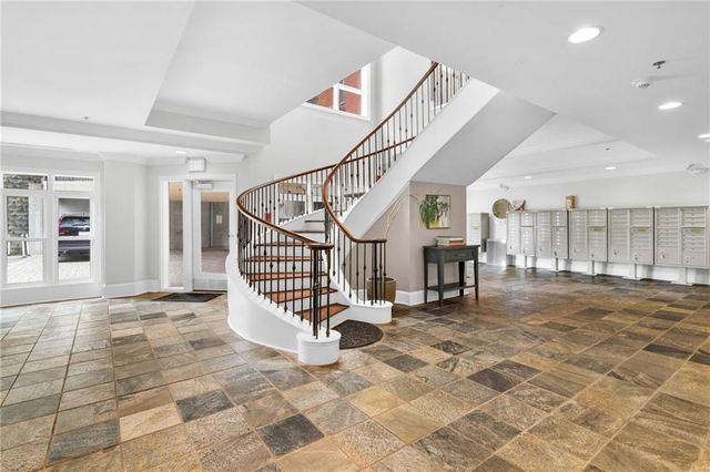 560 Dutch Valley Road NE 403, Atlanta, GA 30324