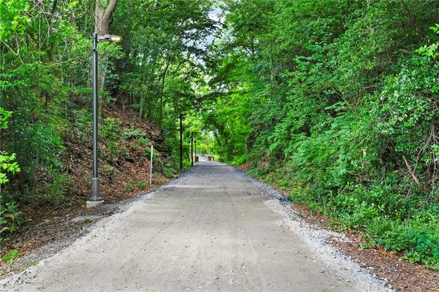 560 Dutch Valley Road NE 403, Atlanta, GA 30324
