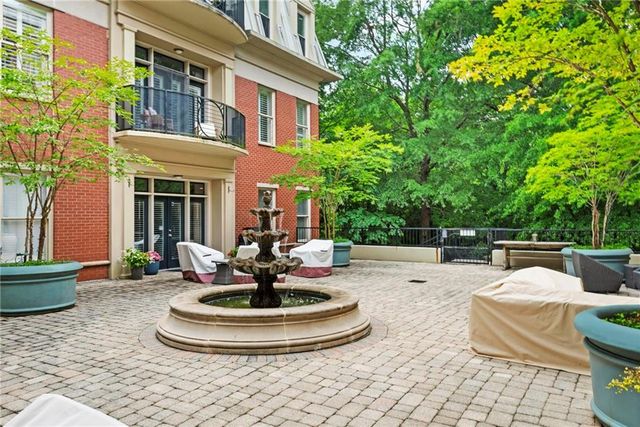 560 Dutch Valley Road NE 403, Atlanta, GA 30324