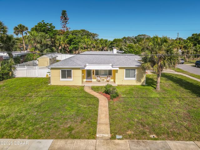 1621 N Oleander Avenue, Daytona Beach, FL 32118