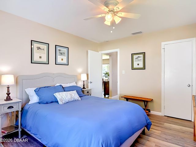 1621 N Oleander Avenue, Daytona Beach, FL 32118