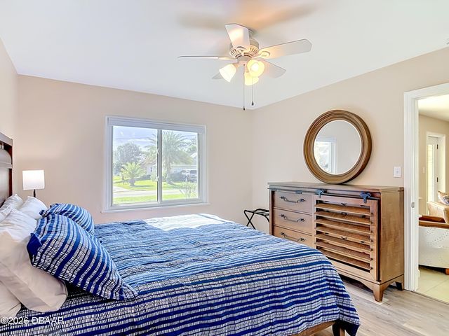 1621 N Oleander Avenue, Daytona Beach, FL 32118