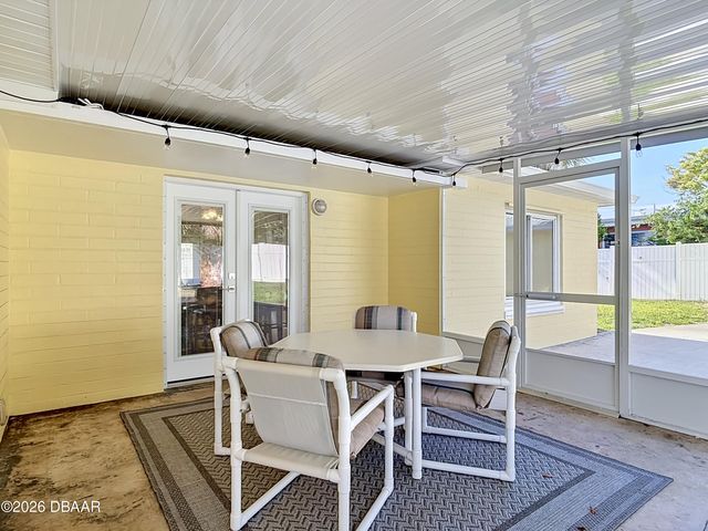 1621 N Oleander Avenue, Daytona Beach, FL 32118