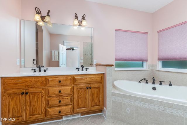 2760 Holston River Drive, Rutledge, TN 37861