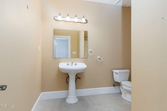 2760 Holston River Drive, Rutledge, TN 37861