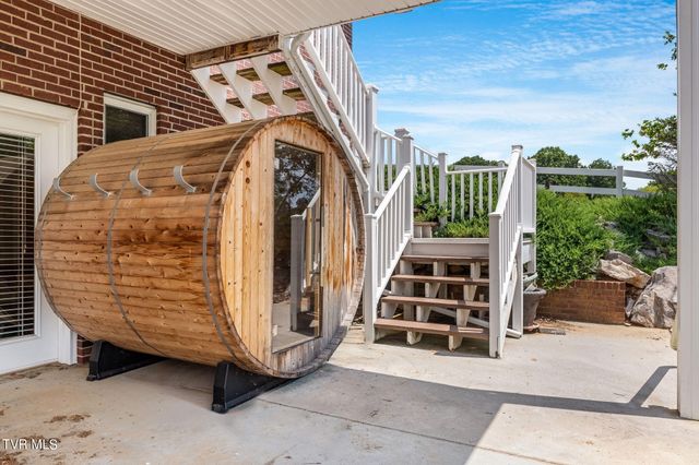 2760 Holston River Drive, Rutledge, TN 37861