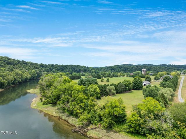 2760 Holston River Drive, Rutledge, TN 37861