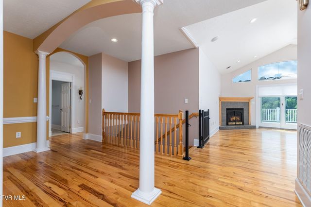 2760 Holston River Drive, Rutledge, TN 37861