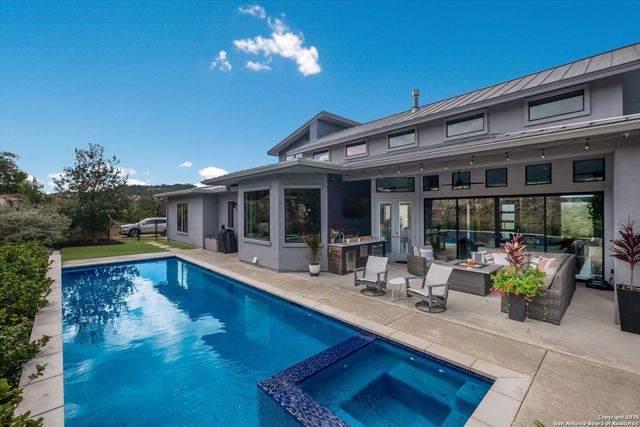 10112 Kendall, San Antonio, TX 78255