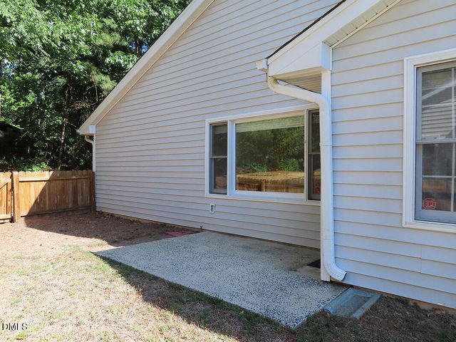 205 Standish Drive, Chapel Hill, NC 27517