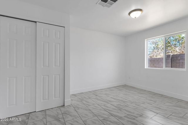 7254 W NORTH Lane, Peoria, AZ 85345