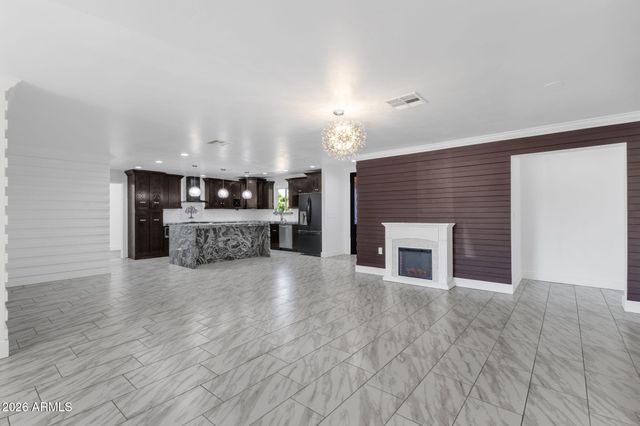 7254 W NORTH Lane, Peoria, AZ 85345