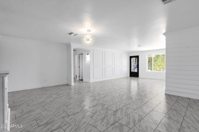 7254 W NORTH Lane, Peoria, AZ 85345