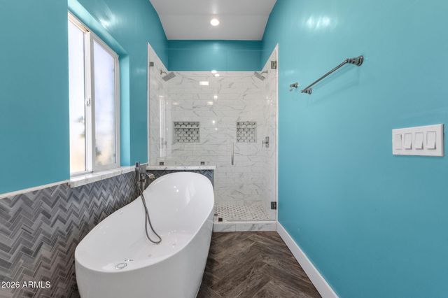 7254 W NORTH Lane, Peoria, AZ 85345