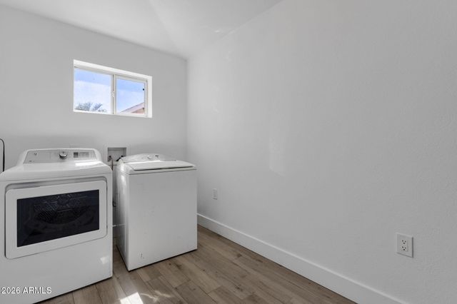 7254 W NORTH Lane, Peoria, AZ 85345
