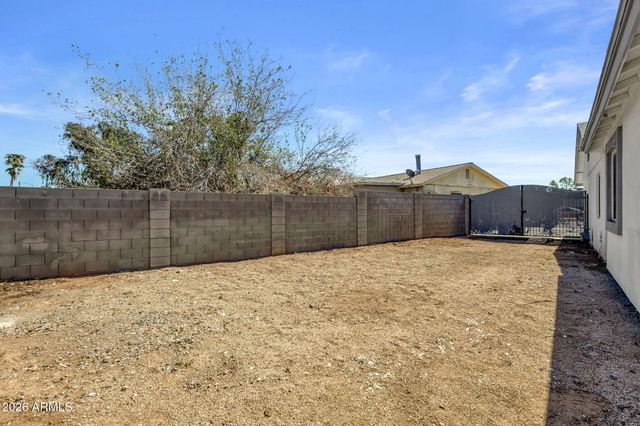 7254 W NORTH Lane, Peoria, AZ 85345