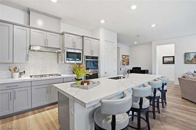 71 Reflection Bay Drive, Henderson, NV 89011