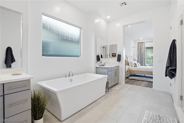 71 Reflection Bay Drive, Henderson, NV 89011