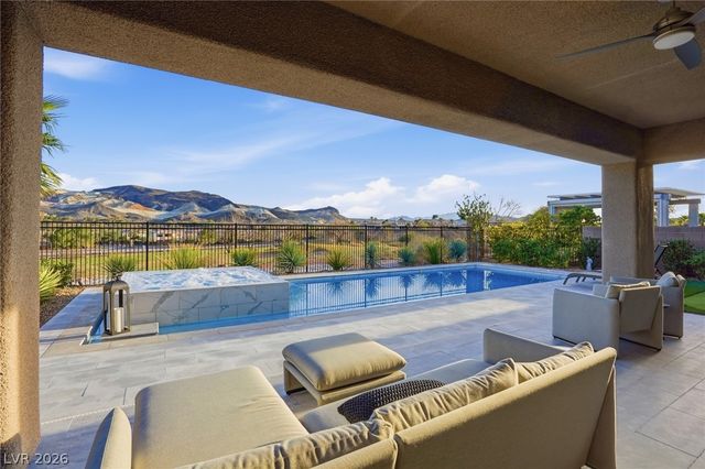 71 Reflection Bay Drive, Henderson, NV 89011