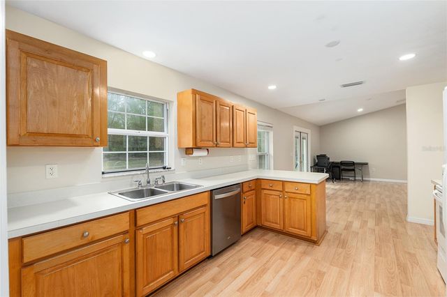 2610 NE 80TH AVENUE, High Springs, FL 32643