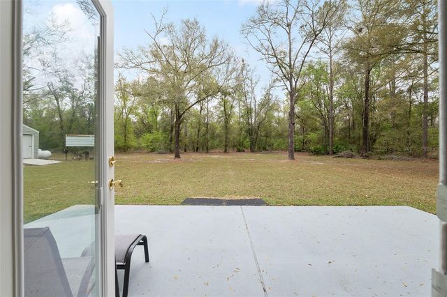 2610 NE 80TH AVENUE, High Springs, FL 32643