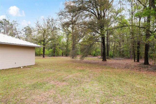 2610 NE 80TH AVENUE, High Springs, FL 32643