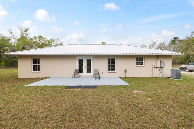 2610 NE 80TH AVENUE, High Springs, FL 32643