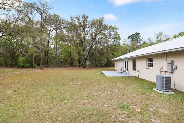 2610 NE 80TH AVENUE, High Springs, FL 32643