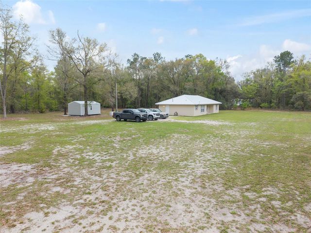 2610 NE 80TH AVENUE, High Springs, FL 32643