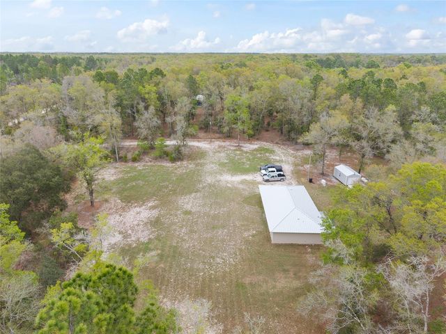 2610 NE 80TH AVENUE, High Springs, FL 32643