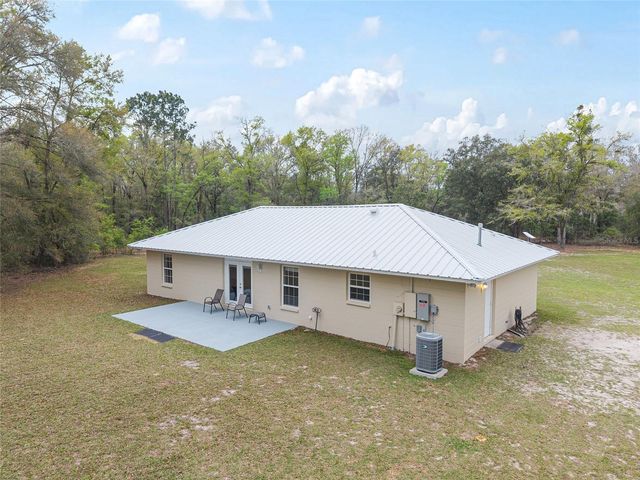 2610 NE 80TH AVENUE, High Springs, FL 32643