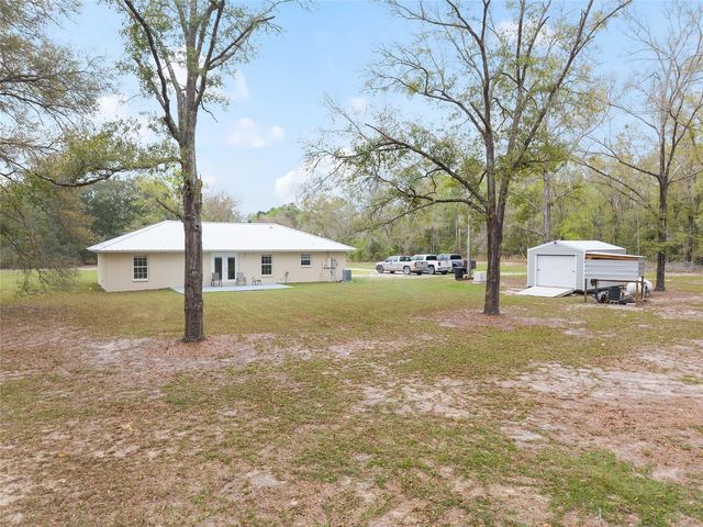 2610 NE 80TH AVENUE, High Springs, FL 32643