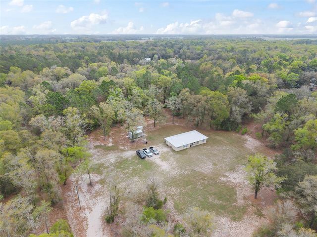 2610 NE 80TH AVENUE, High Springs, FL 32643