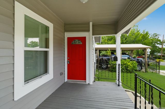 1030 Fulton Ave, San Antonio, TX 78201