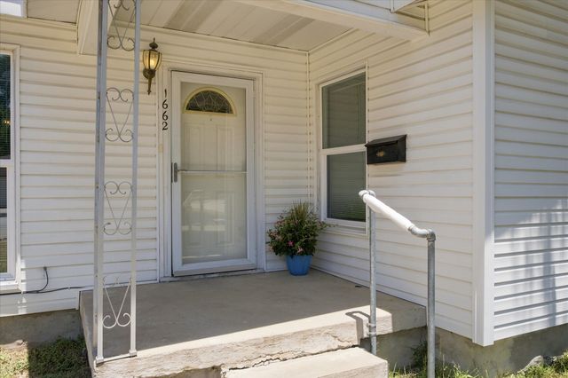 1662 Birch Street, Grand Prairie, TX 75050