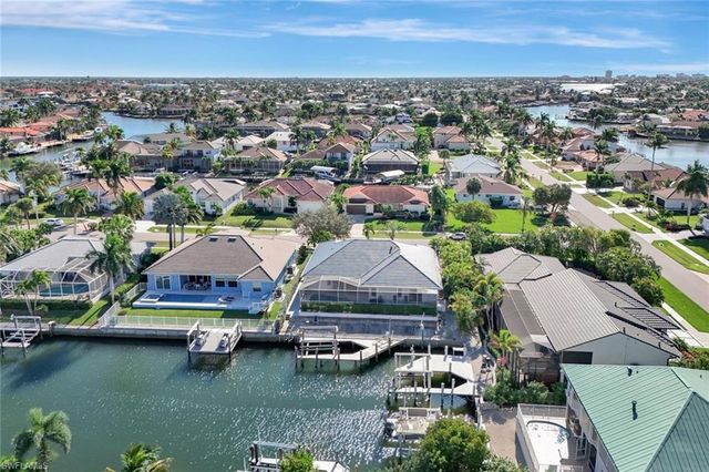 910 Ivory CT, Marco Island, FL 34145