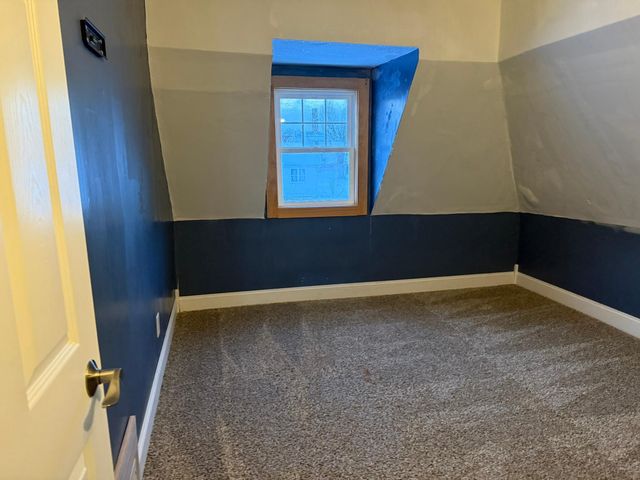 300 Arnold Street, West Concord, MN 55985