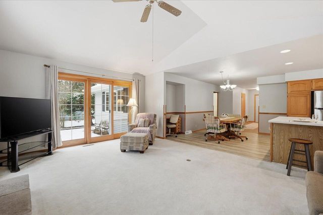 W164S7750 Bay Lane DRIVE, Muskego, WI 53150