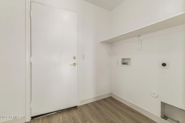 7327 W CORDES Road, Phoenix, AZ 85043