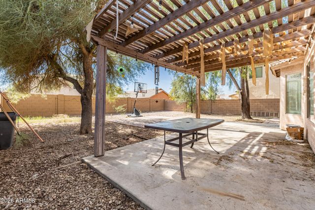 7327 W CORDES Road, Phoenix, AZ 85043