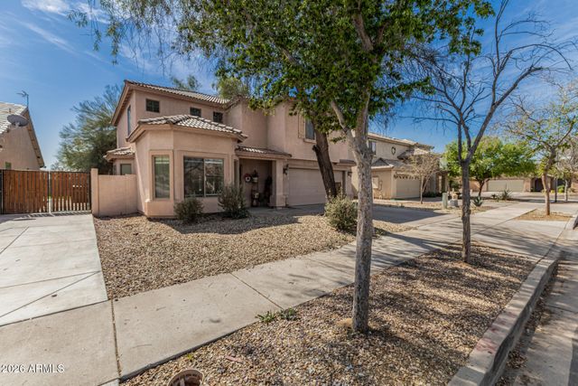 7327 W CORDES Road, Phoenix, AZ 85043