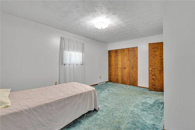 422 Rohrmann Rd, Darlington, PA 16115