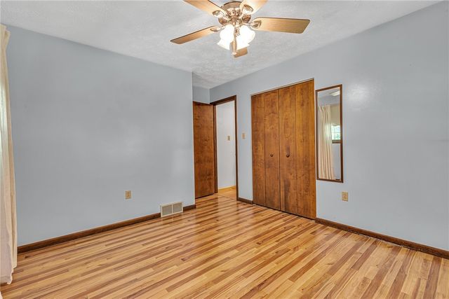 422 Rohrmann Rd, Darlington, PA 16115