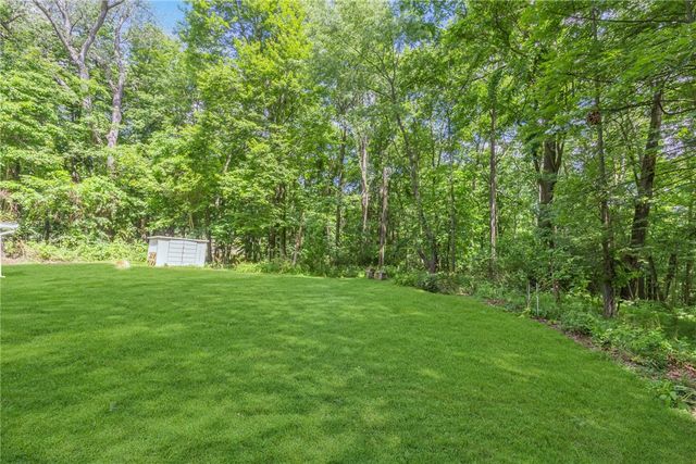 422 Rohrmann Rd, Darlington, PA 16115