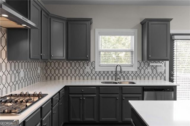 5810 Langdale, Douglasville, GA 30135